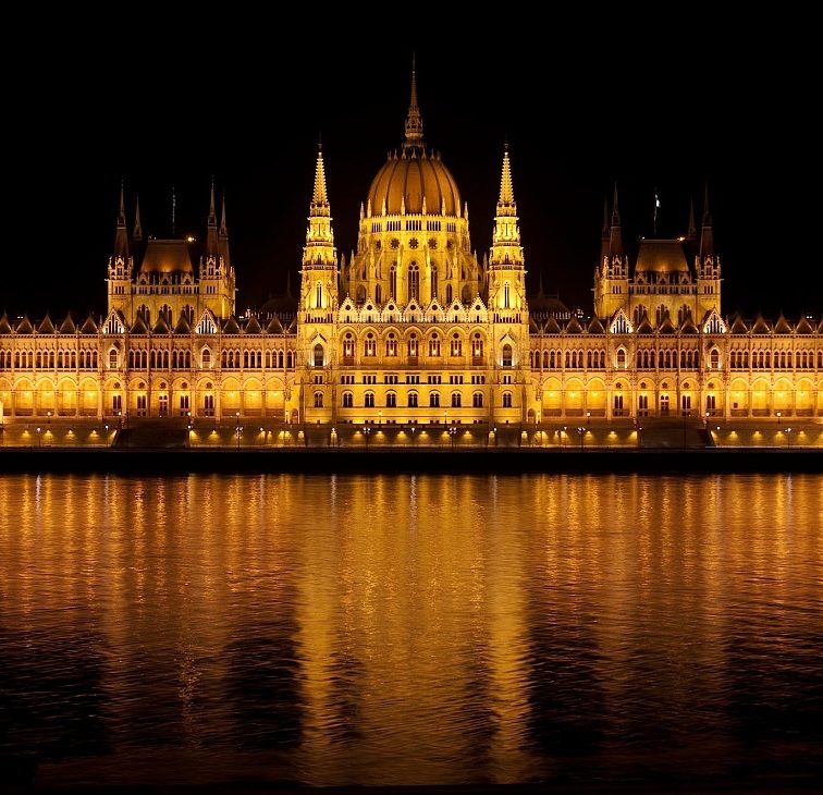 Почти императорский город: гайд по Будапешту — смотрим Пешт