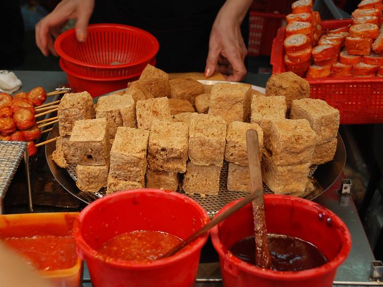 Самые популярные блюда уличной еды в Гонконге