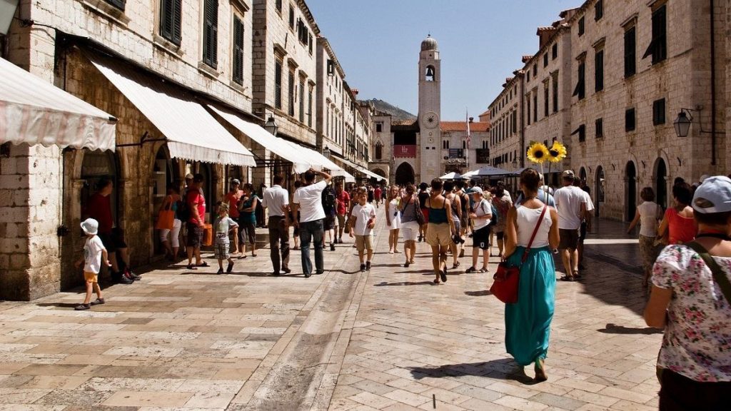 До 4 тысяч евро: власти Хорватии ввели новые штрафы для туристов