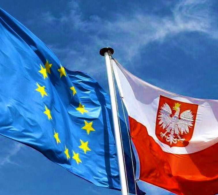 Польша снова выдает туристические визы белорусам 
